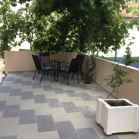 Pensionat Vila Angel Podaca