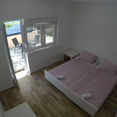 Vila Angel Podaca